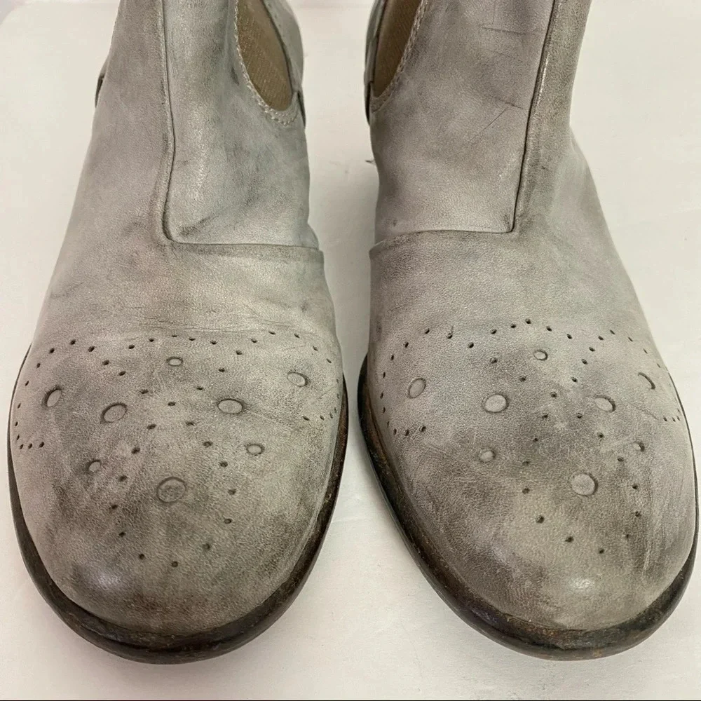 Liebeskind Berlin Leather Boots Size 7.5 Distressed Gray Womens Shoes Booties